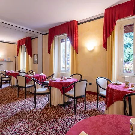 Giardinetto 3* Ντεζεντσάνο ντελ Γκάρντα